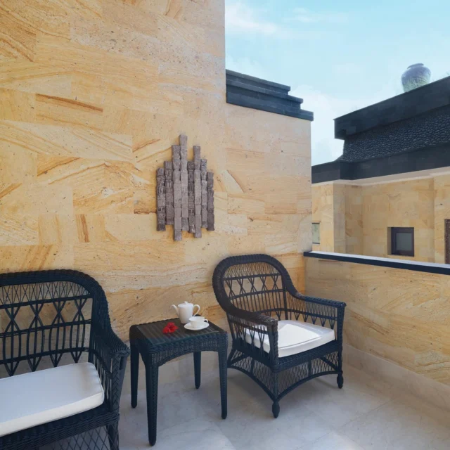 Slow mornings and quiet moments, whether you're lounging with a loved one or enjoying a peaceful pause on your own, this cosy outdoor spot is made for pure relaxation. 🌿

#OutdoorRelaxation #UbudEscape #CasCadesSuites #MomentsOfCalm #BaliRetreat